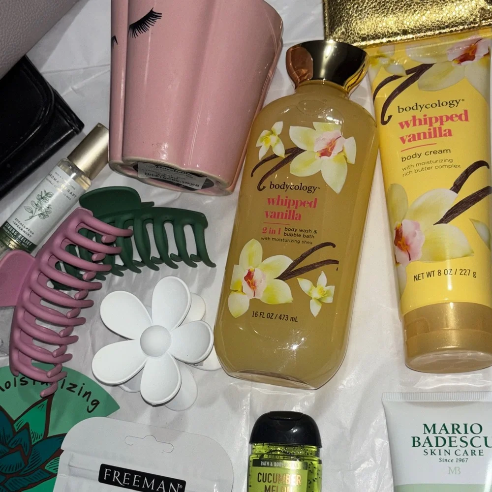 Beauty & Self-Care Bundle – Mixed Accessories + New Cosmetics